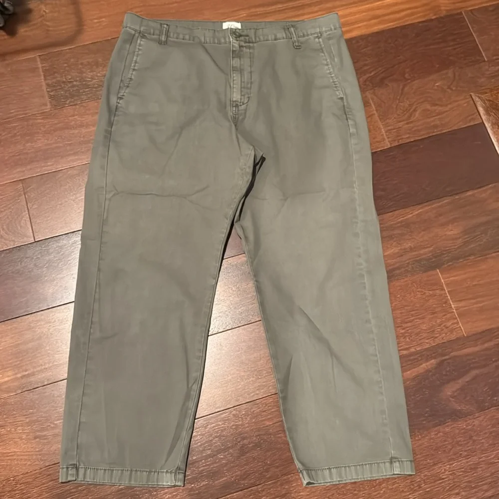 J Crew 🎉host pickx4🎉🎈Re-Imagined slouchy boyfriend petite chinos - Picture 7 of 9